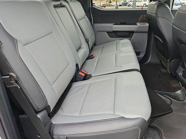 2022 Ford F-150 Lariat 2WD 5.5ft Box