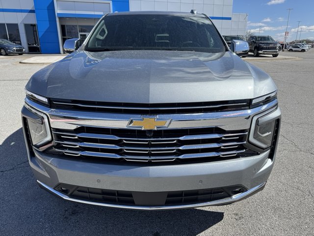2025 Chevrolet Suburban Premier 4WD