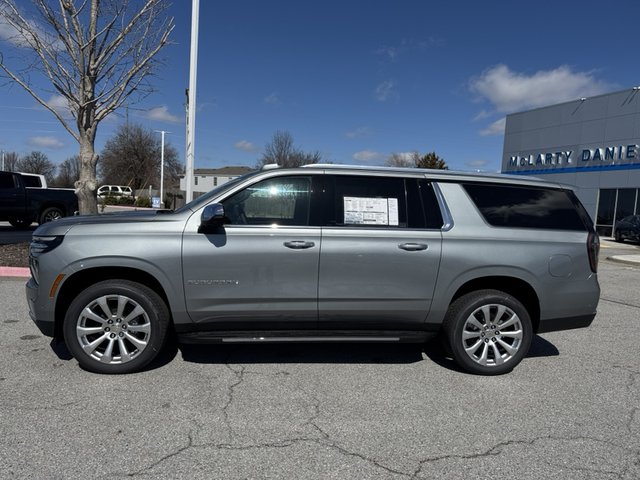 2025 Chevrolet Suburban Premier 4WD