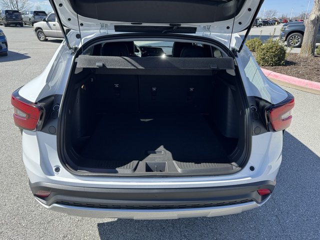 2025 Chevrolet Trax LT FWD