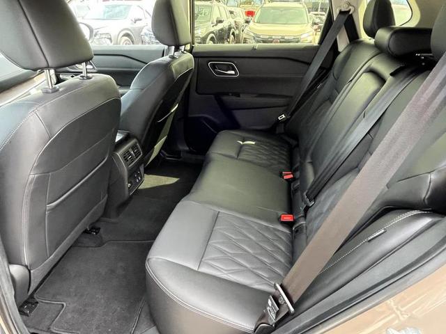 2024 Nissan Rogue Platinum AWD