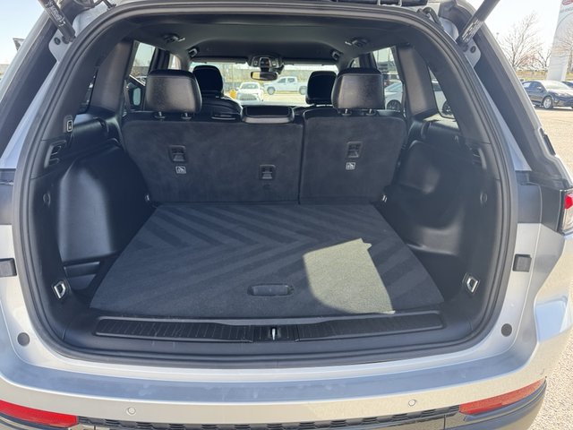 2024 Jeep Grand Cherokee Altitude 4WD