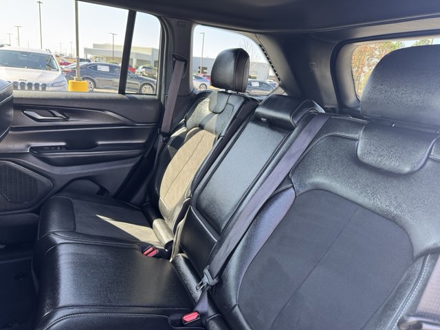 2024 Jeep Grand Cherokee Altitude 4WD
