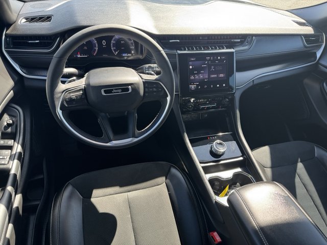 2024 Jeep Grand Cherokee Altitude 4WD
