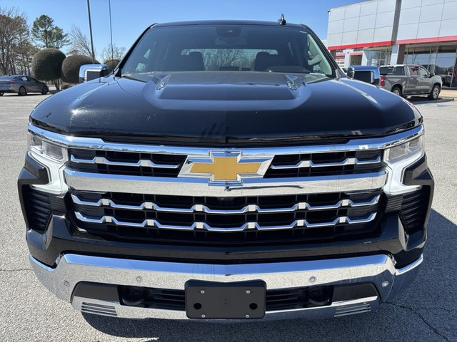 2023 Chevrolet Silverado 1500 LTZ 4WD 147WB
