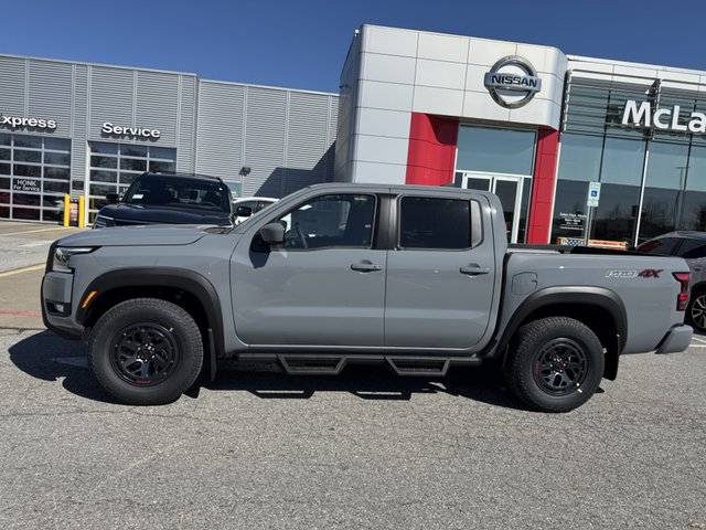 2025 Nissan Frontier PRO-4X 4WD