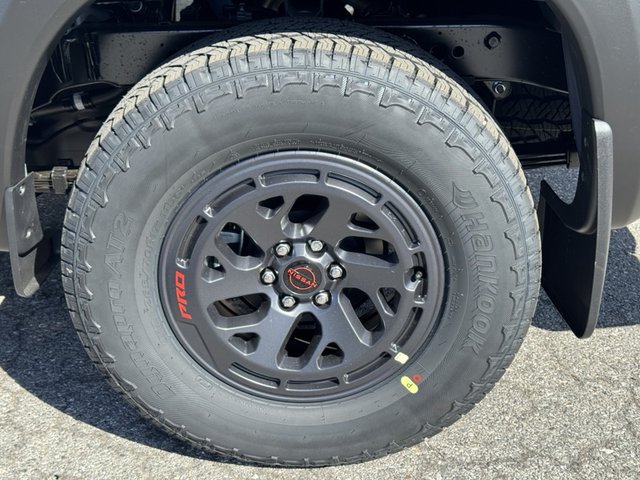2025 Nissan Frontier PRO-4X 4WD