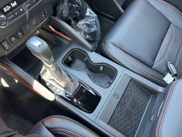 2025 Nissan Frontier PRO-4X 4WD