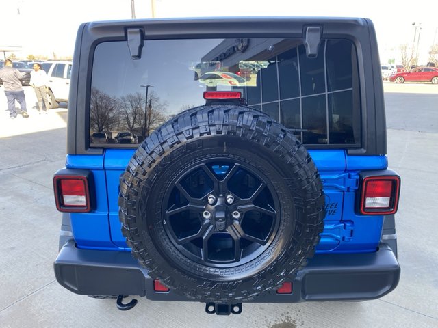 2024 Jeep Wrangler Willys 4WD