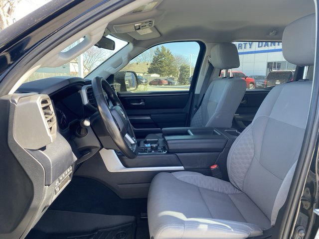 2023 Toyota Tundra SR5 4WD 5.5ft Bed