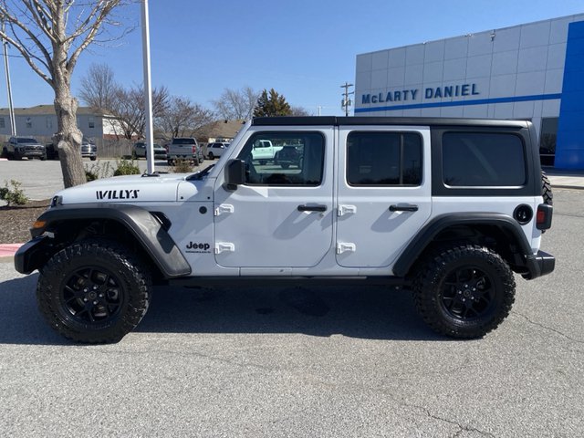 2024 Jeep Wrangler Willys 4WD