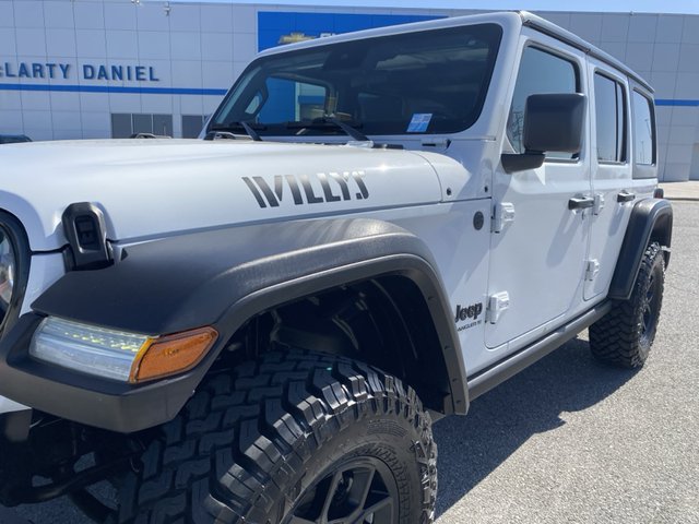 2024 Jeep Wrangler Willys 4WD