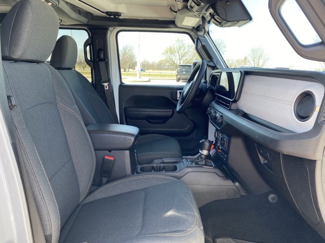2024 Jeep Wrangler Willys 4WD