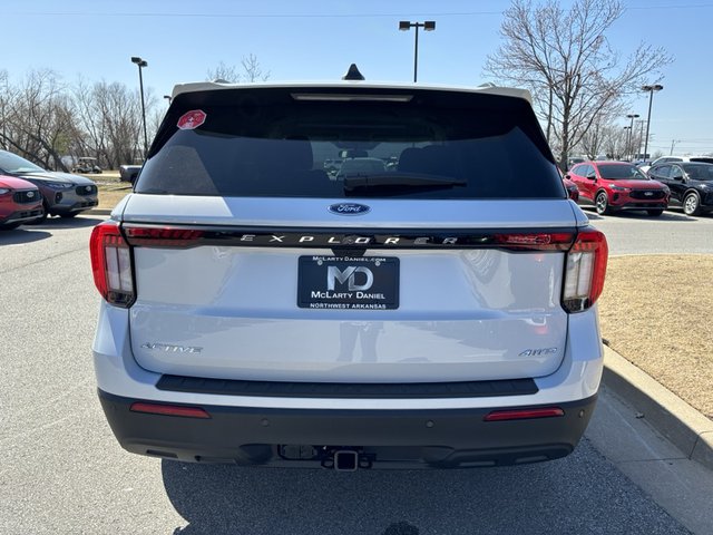 2025 Ford Explorer Active 4WD
