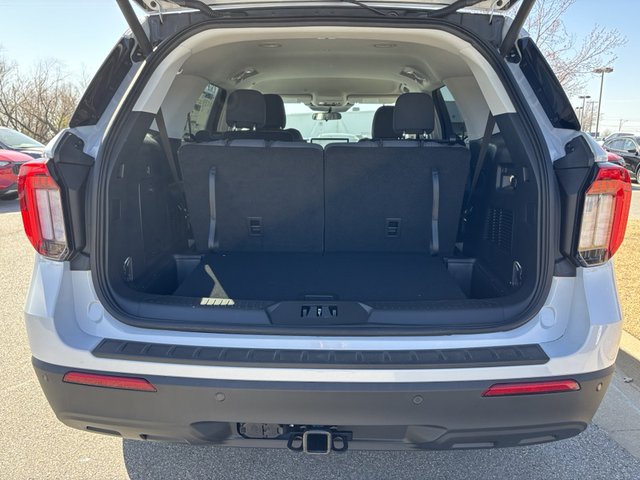 2025 Ford Explorer Active 4WD