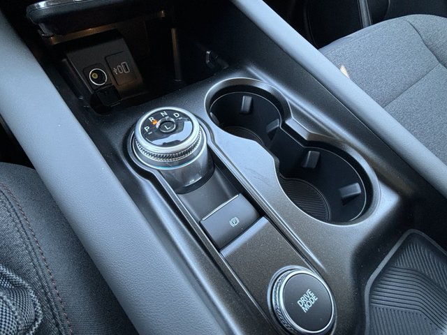 2025 Ford Explorer Active 4WD