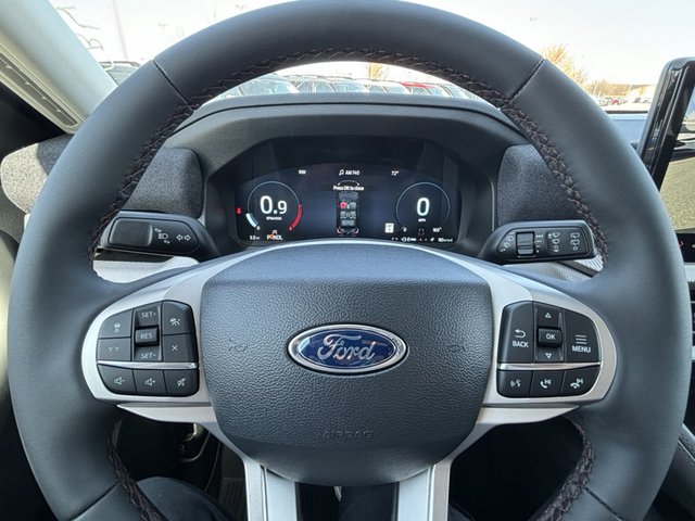 2025 Ford Explorer Active 4WD
