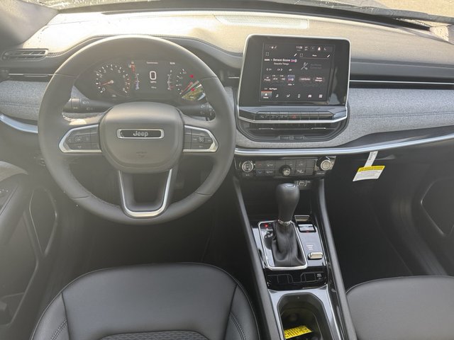 2025 Jeep Compass Latitude 4WD