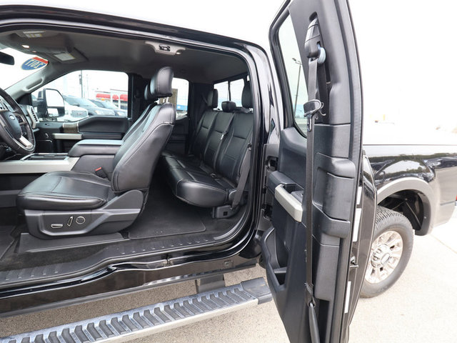 2017 Ford F-250 Lariat 2WD 8ft Box