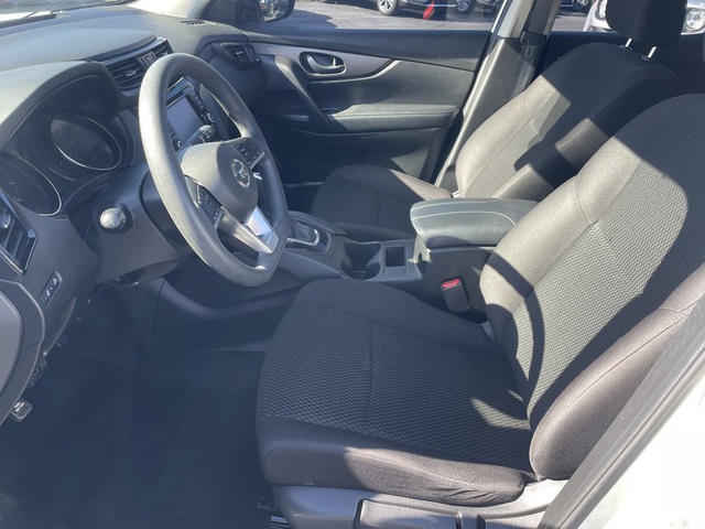 2020 Nissan Rogue Sport S FWD