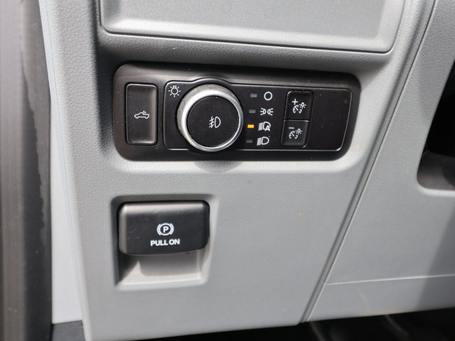 2023 Ford F-150 XLT 2WD 5.5ft Box