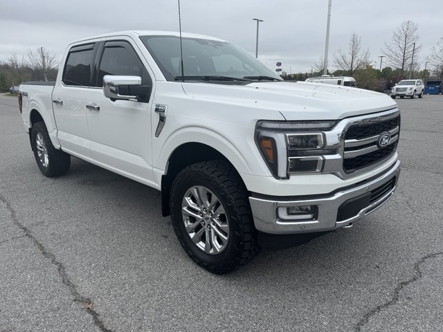2024 Ford F-150 Lariat 4WD 5.5ft Box