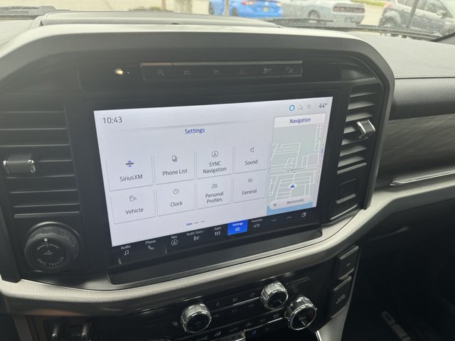 2024 Ford F-150 Lariat 4WD 5.5ft Box