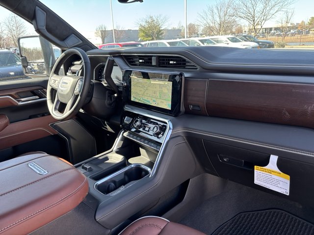 2025 GMC Sierra 3500HD Denali Ultimate 4WD 159WB