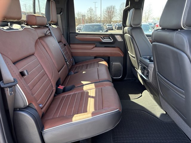 2025 GMC Sierra 3500HD Denali Ultimate 4WD 159WB