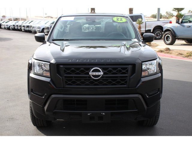 2022 Nissan Frontier S 2WD