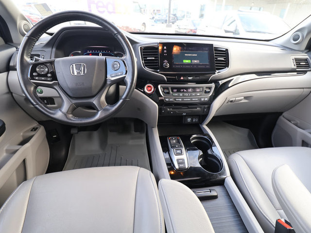2019 Honda Pilot Touring 8-Passenger 2WD