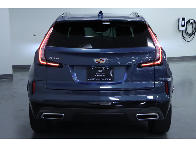 2025 Cadillac XT4 Sport FWD