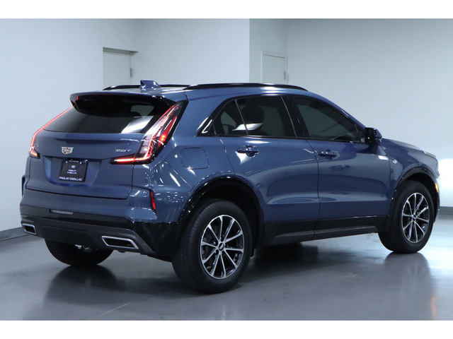 2025 Cadillac XT4 Sport FWD