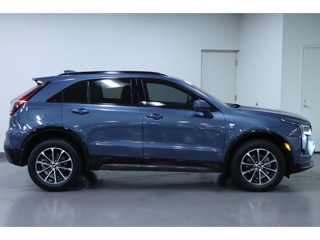 2025 Cadillac XT4 Sport FWD
