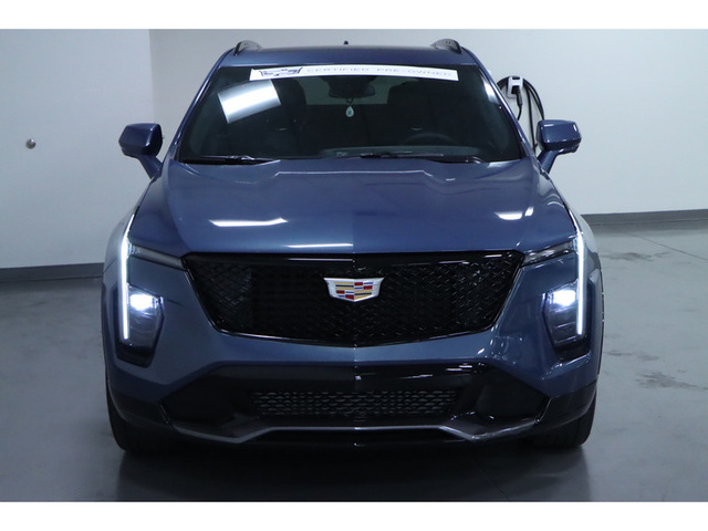 2025 Cadillac XT4 Sport FWD