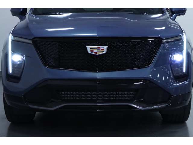 2025 Cadillac XT4 Sport FWD