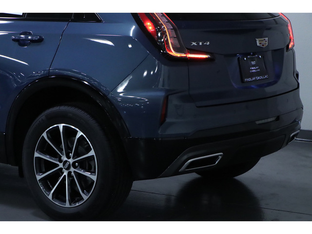 2025 Cadillac XT4 Sport FWD