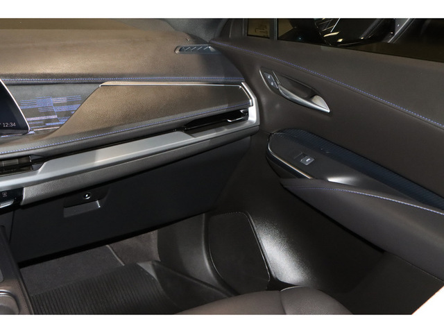 2025 Cadillac XT4 Sport FWD