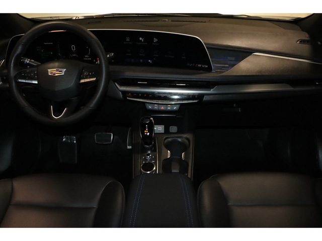 2025 Cadillac XT4 Sport FWD