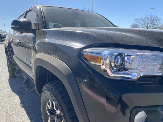 2022 Toyota Tacoma TRD Sport 4WD 5ft Bed