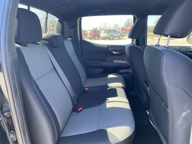 2022 Toyota Tacoma TRD Sport 4WD 5ft Bed