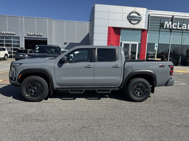2025 Nissan Frontier PRO-4X 4WD