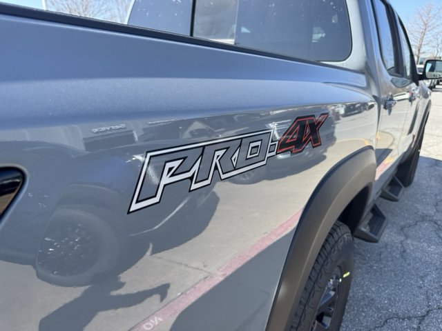 2025 Nissan Frontier PRO-4X 4WD