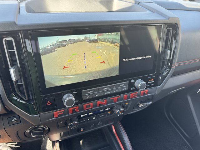 2025 Nissan Frontier PRO-4X 4WD
