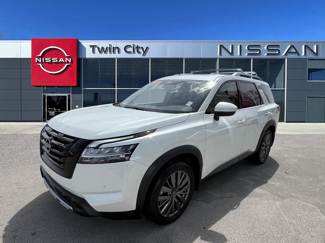 2024 Nissan Pathfinder SL 4WD