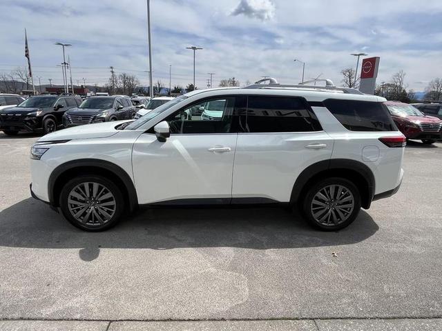 2024 Nissan Pathfinder SL 4WD