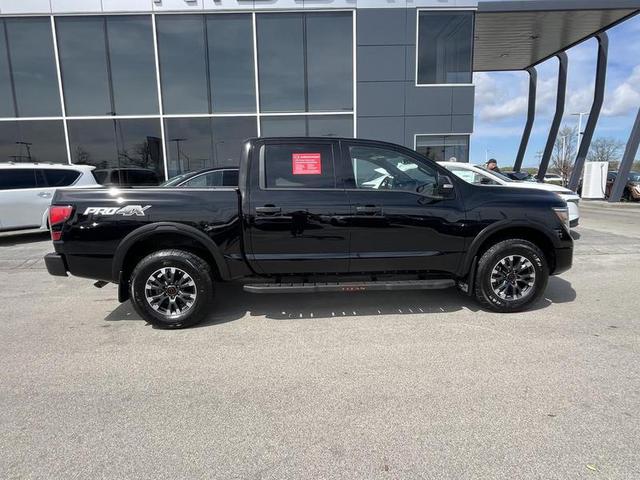 2024 Nissan Titan PRO-4X 4WD