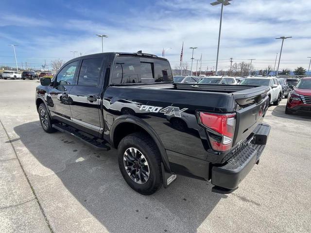 2024 Nissan Titan PRO-4X 4WD