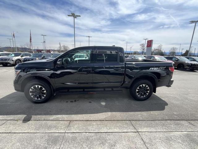 2024 Nissan Titan PRO-4X 4WD