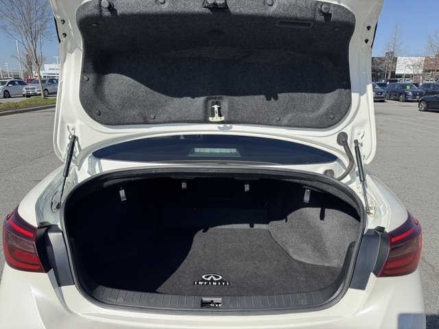 2022 INFINITI Q50 LUXE RWD